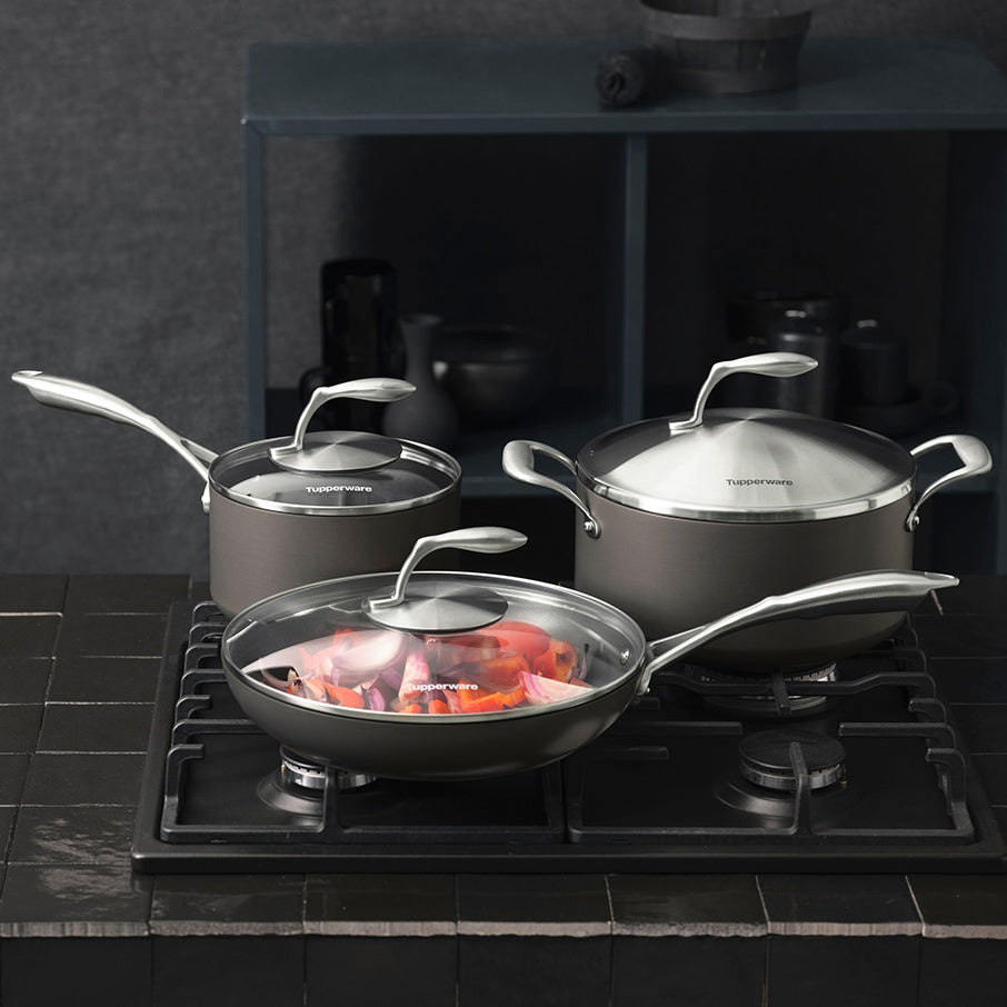 Chef Series II Non-Stick Saucepan with Glass Lid – 2.6 qt