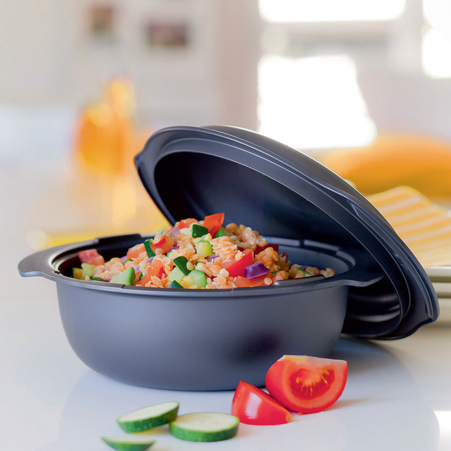 UltraPro Oven-Safe Round Baking Pan with Cover – 1.6 Quart